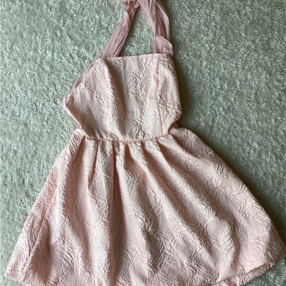 Elegant Pink Halter Dress